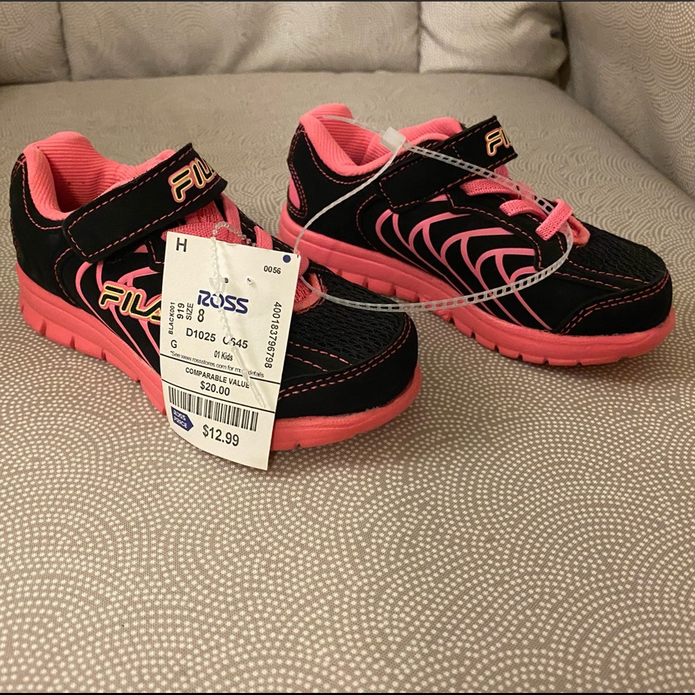 New with tags toddler girl FILA shoes